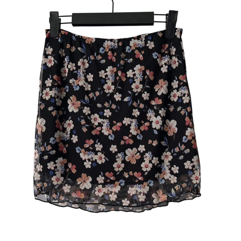 NWT Crown of Hearts Long Sleeve Girl’s 2pc Black Floral Skirt Set-Medium - Picture 7 of 12
